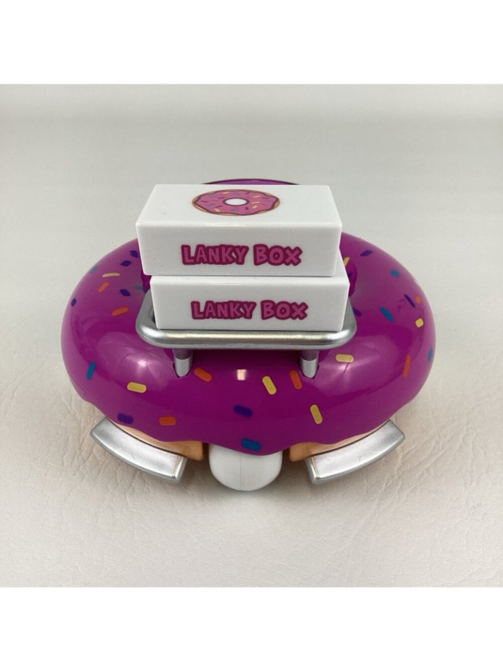 Lanky Box Series 4 Happy Friends Donut Mobile Pull Back Vehicle Toy Bonkers - Picture 6 of 7
